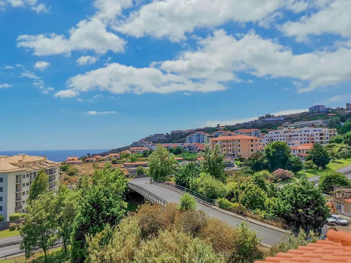 Canico Penthouse By Madeira Sun Travel location